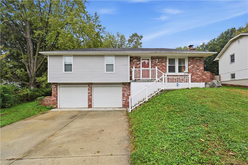 7415 NW 80th Terrace - Photo 1