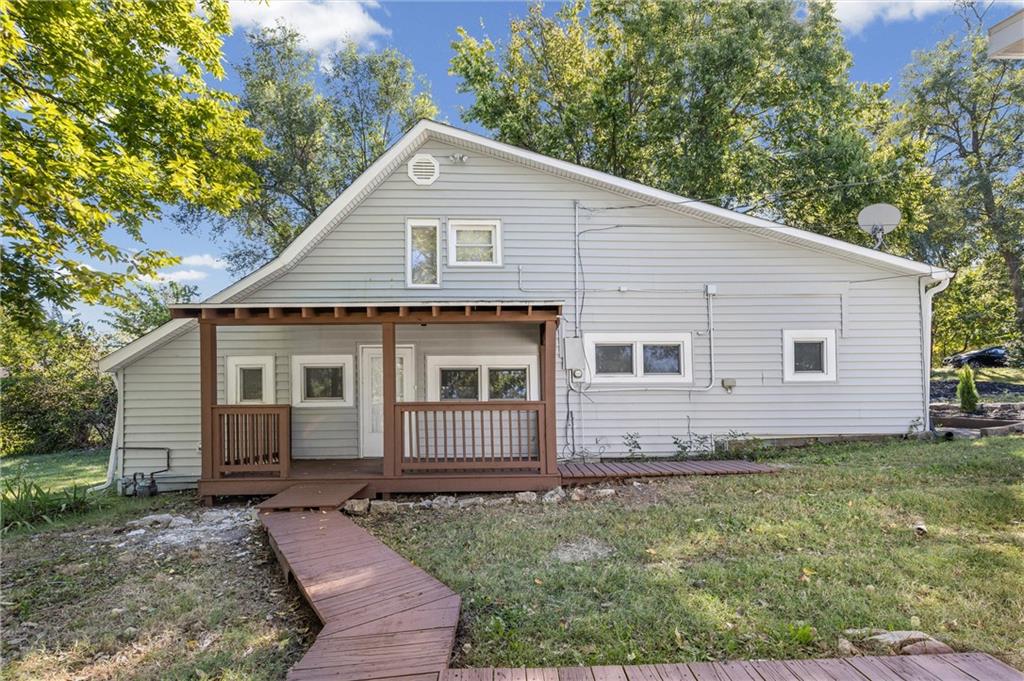 704 N Ann Street - Photo 1