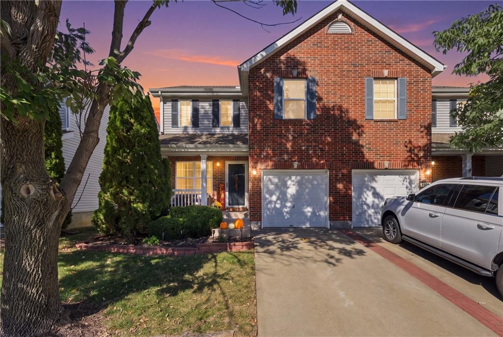 1224 SW Wysteria Drive - Photo 1