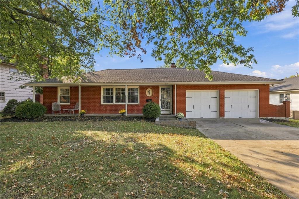 8528 Maywood Avenue - Photo 1
