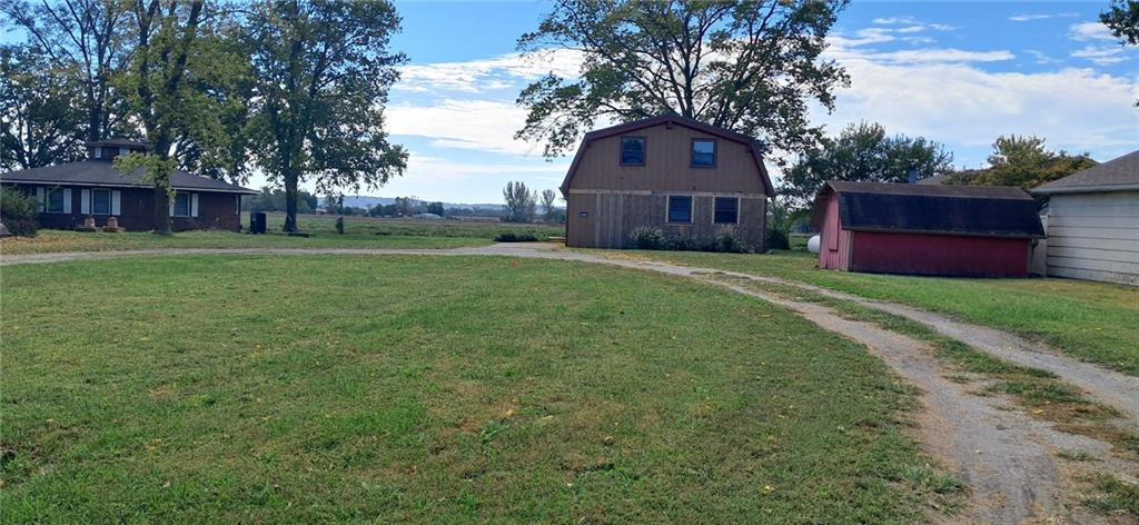 3310 SW Lakefront Lane - Photo 1