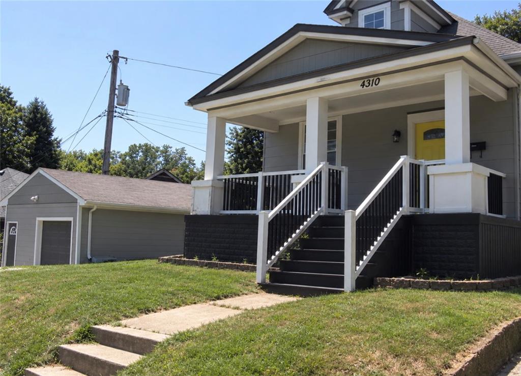 4310 HOLMES Street - Photo 1