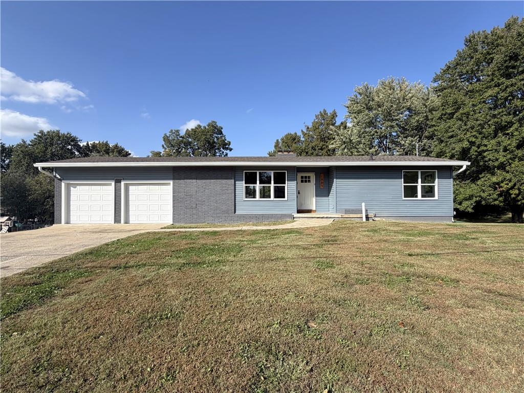 1905 Webster Street - Photo 1