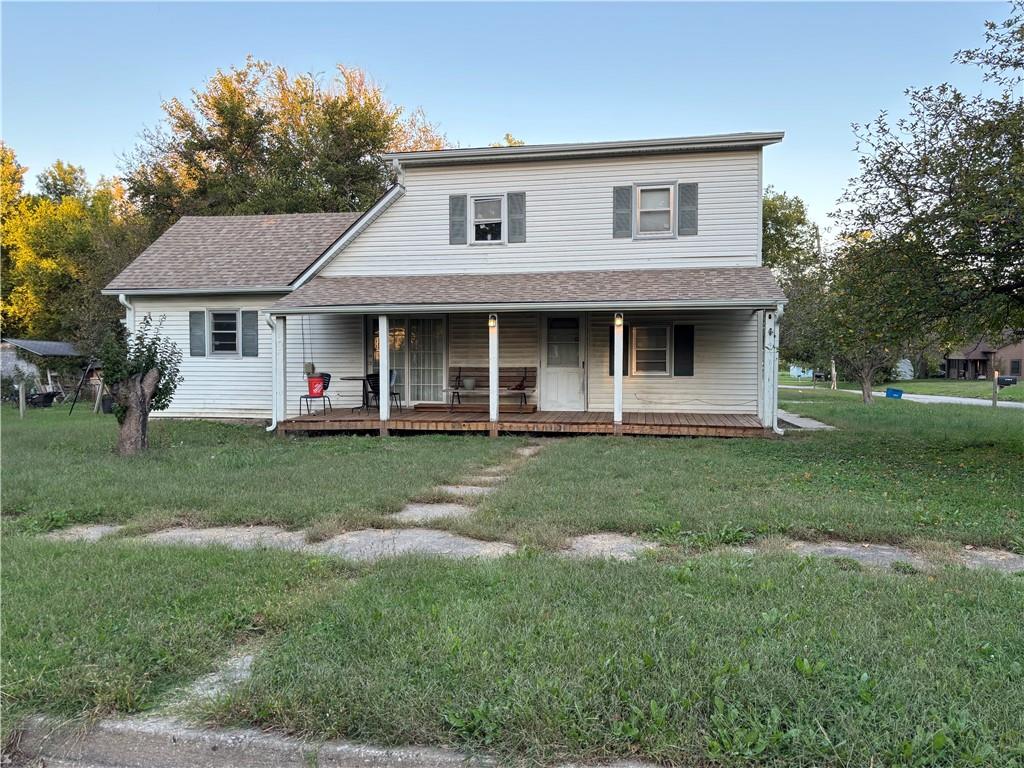 Martin Avenue - Photo 1