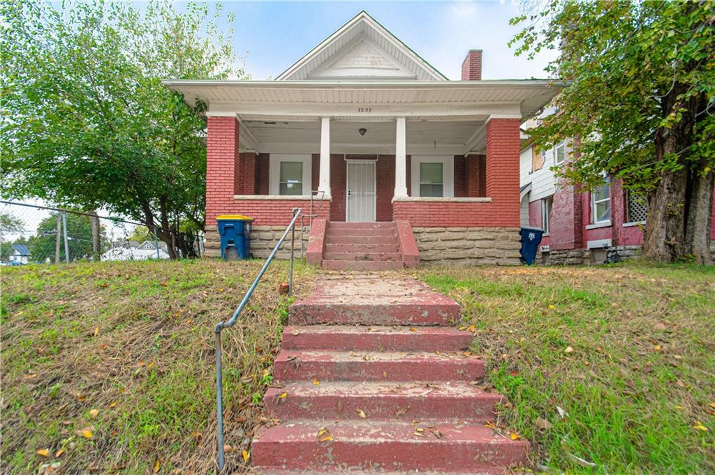 3238 Wabash Avenue - Photo 1