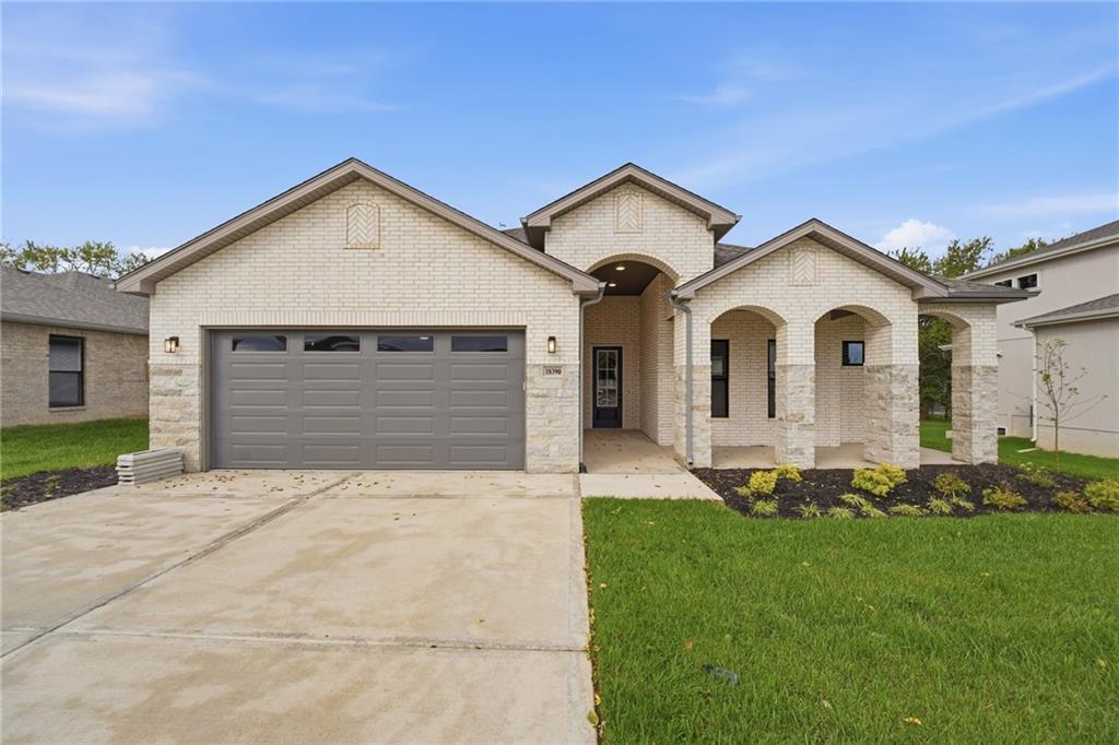 18390 W 195th Street