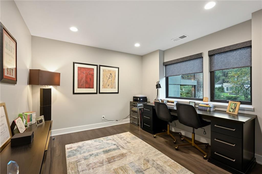 Thumbnail 31