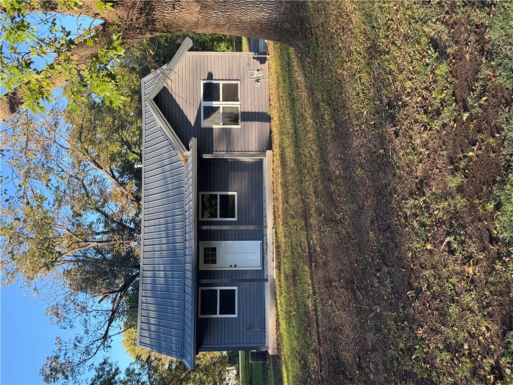 357 W Walnut Street - Photo 1