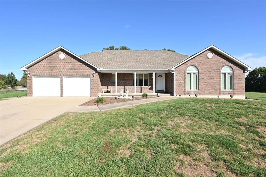 14 Pine View Road - Photo 1