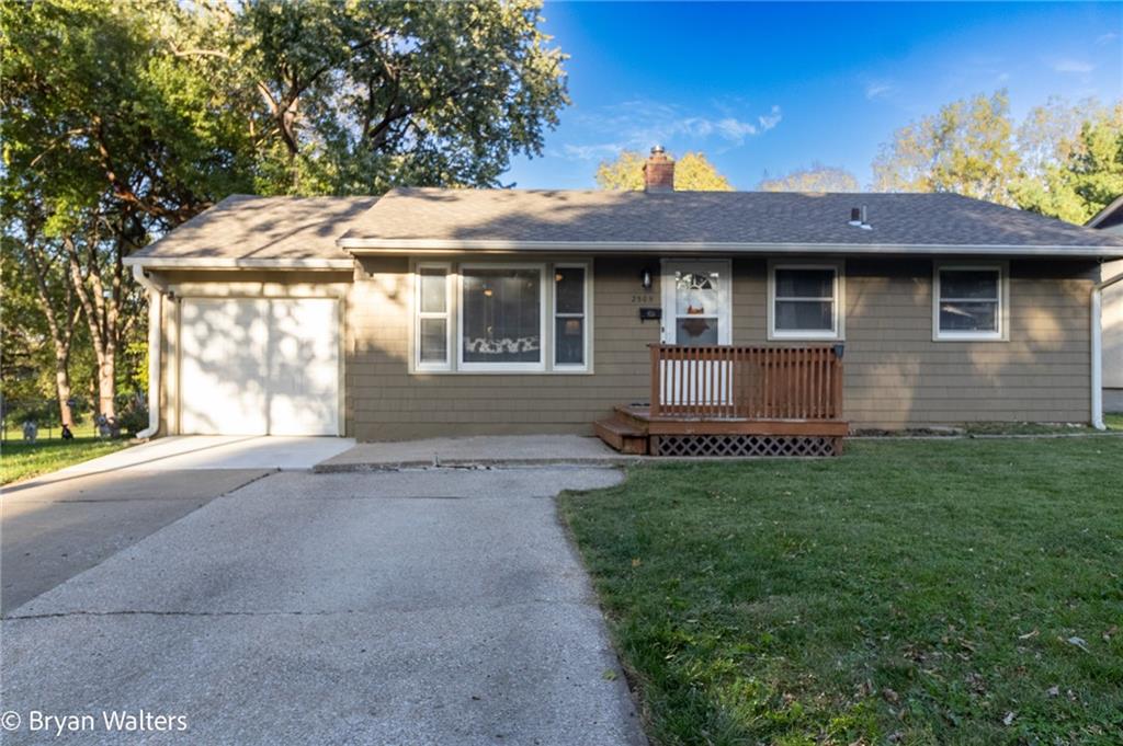 2505 Glen Lane - Photo 1