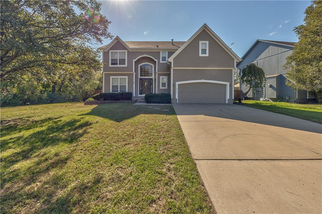 17903 W 158TH Street - Photo 1