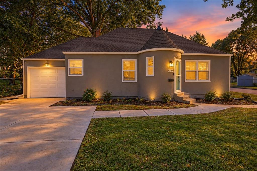 5117 Rosewood Drive - Photo 1
