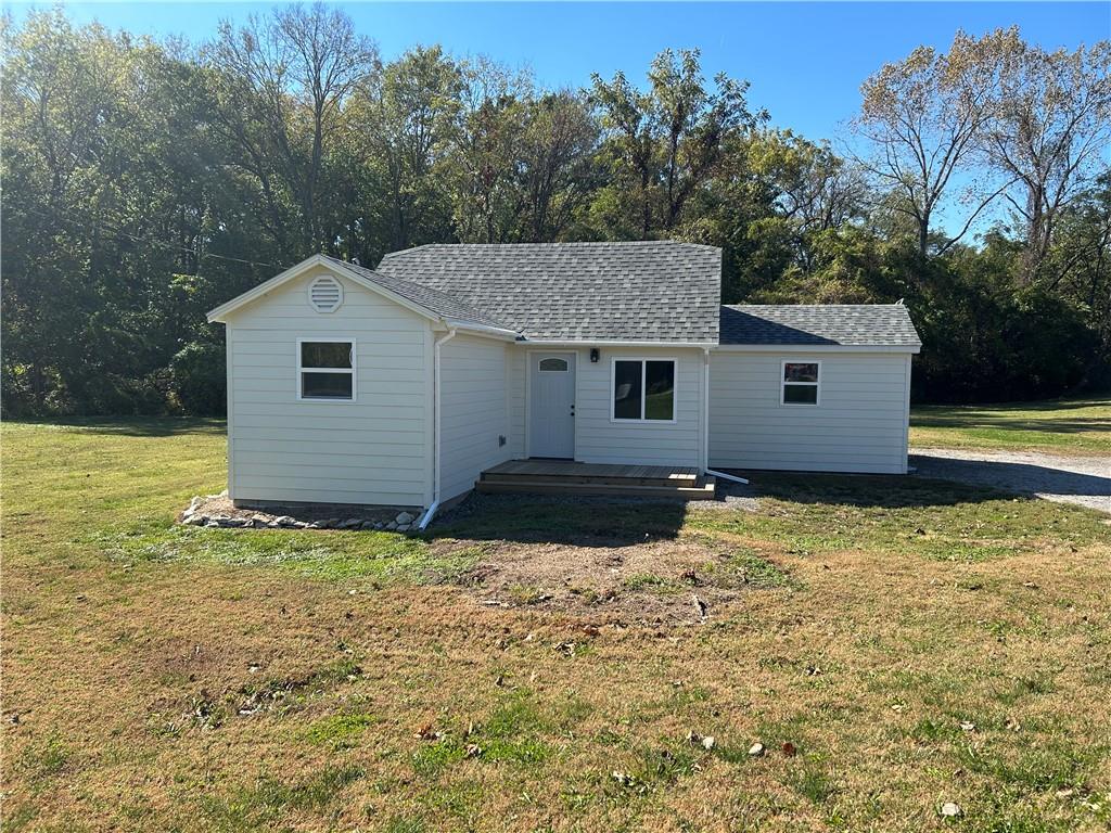 8750 N Amity Avenue - Photo 1