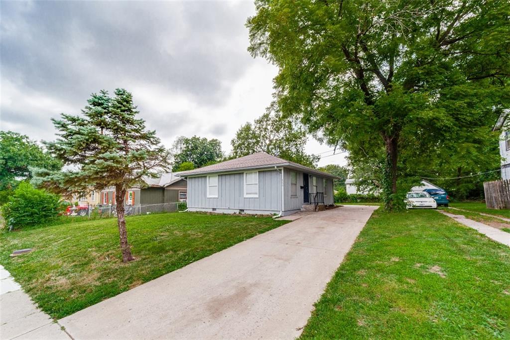8234 Paseo Boulevard - Photo 1