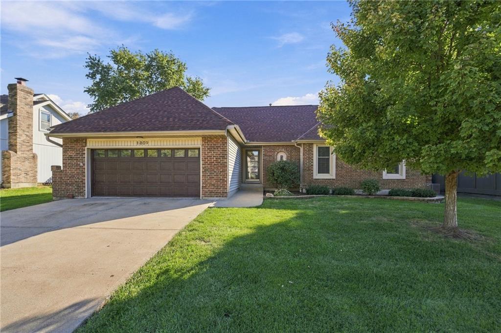 1809 E 155th Street - Photo 1