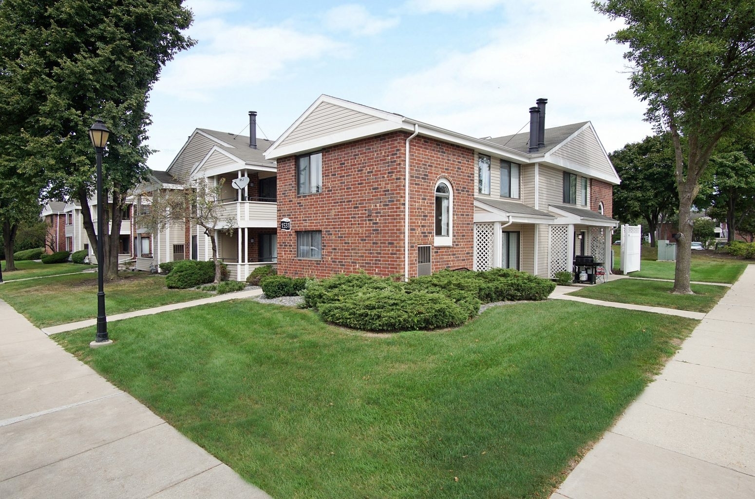 1627 Westminster Drive #208