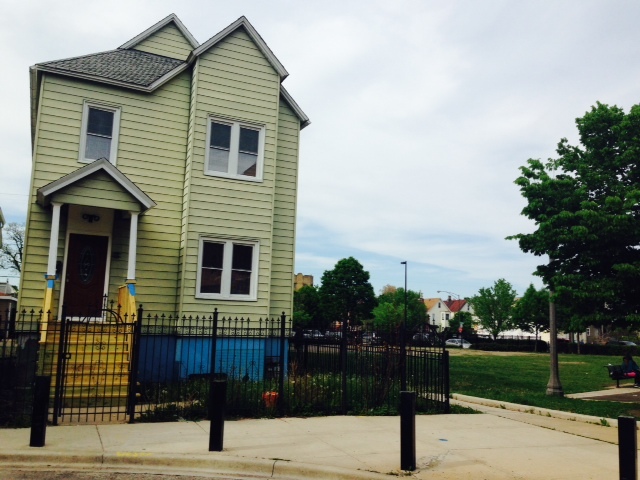 3614 W Mclean Avenue #2, Chicago, IL 60647