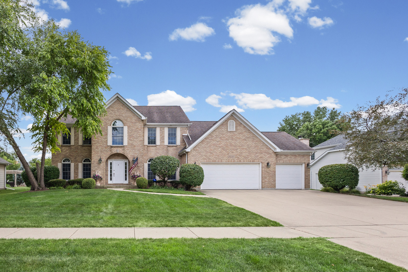 24245 Cropland Drive