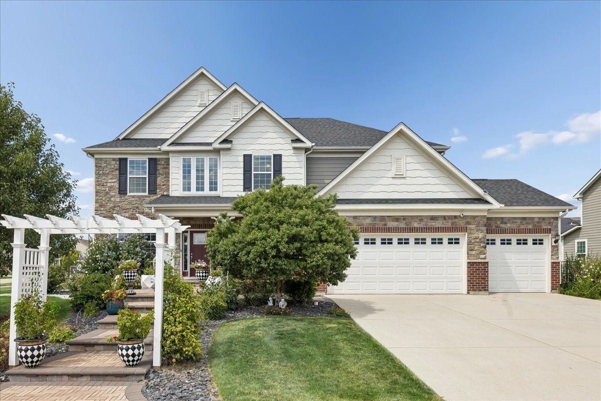 4327 Plantree Road