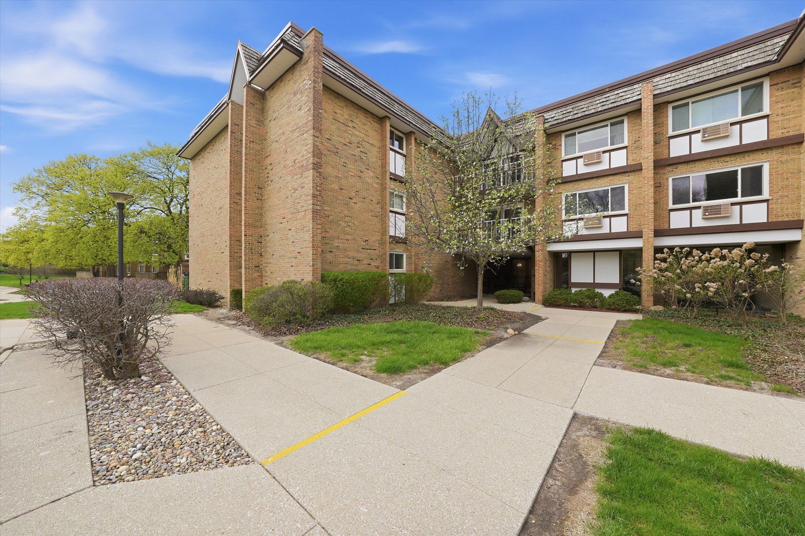 300 Claymoor Road #2E