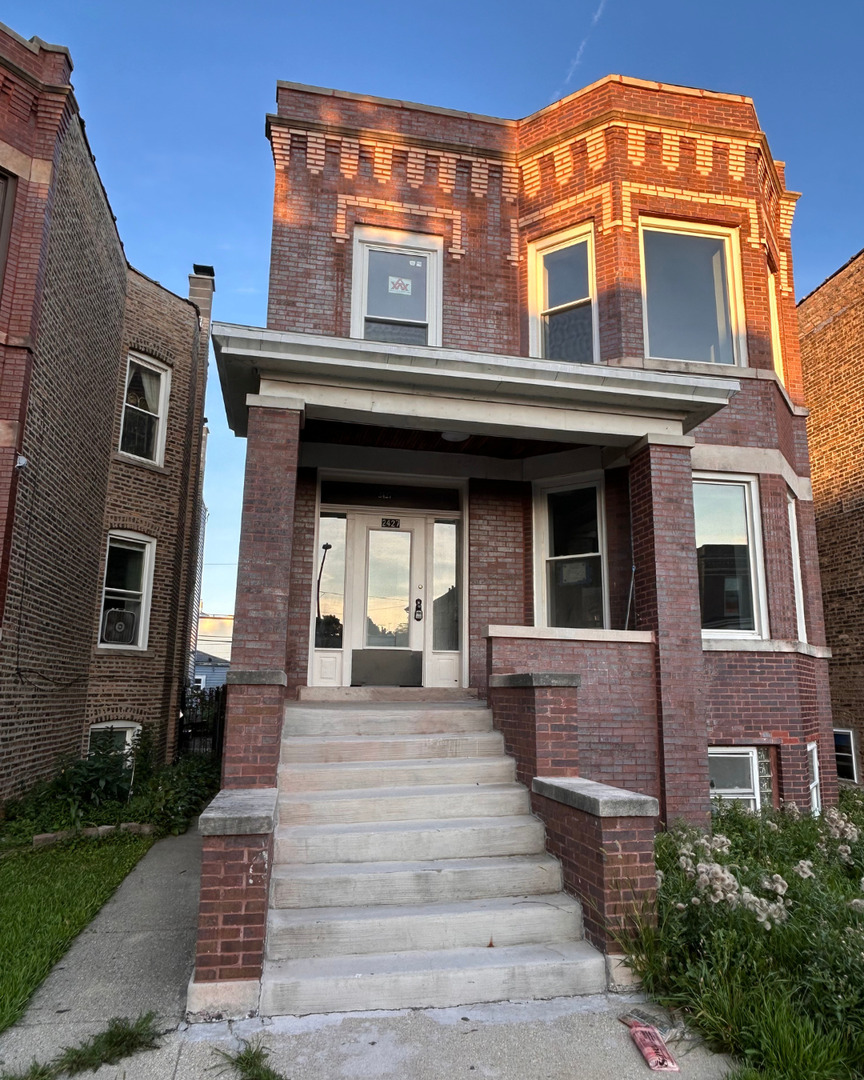 2427 N Lowell Street #1, Chicago, IL 60639
