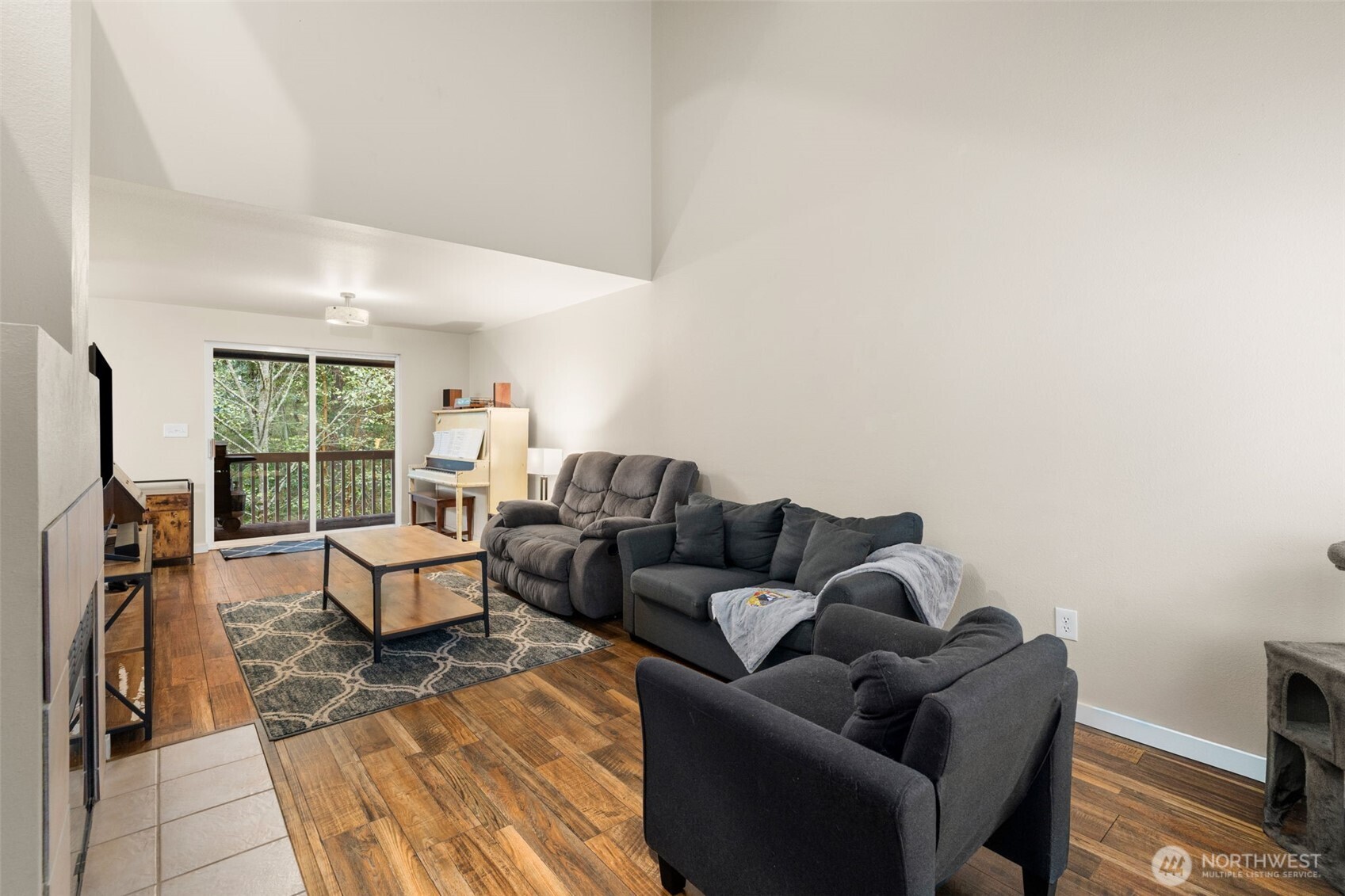 1330 NW Slate Lane #101 Silverdale | Windermere Professional Partners