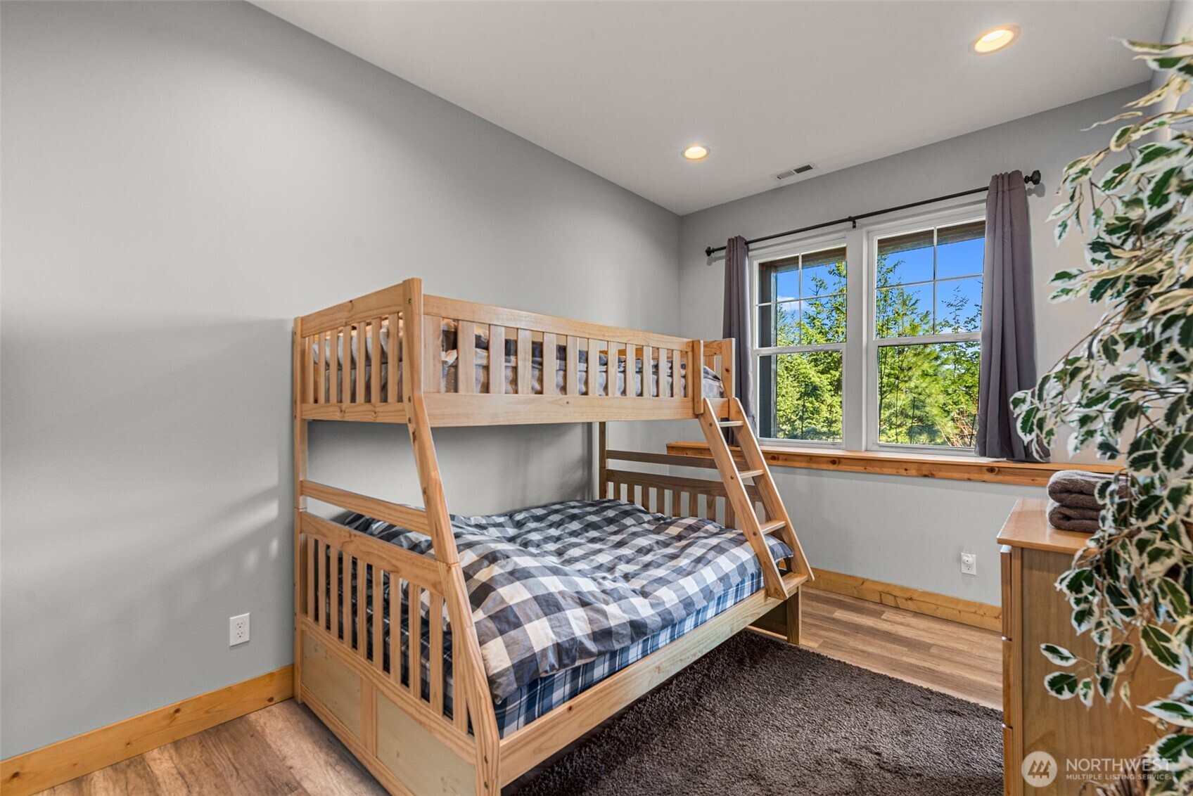 6827 Forest Ridge Drive Wenatchee | Windermere Professional Partners
