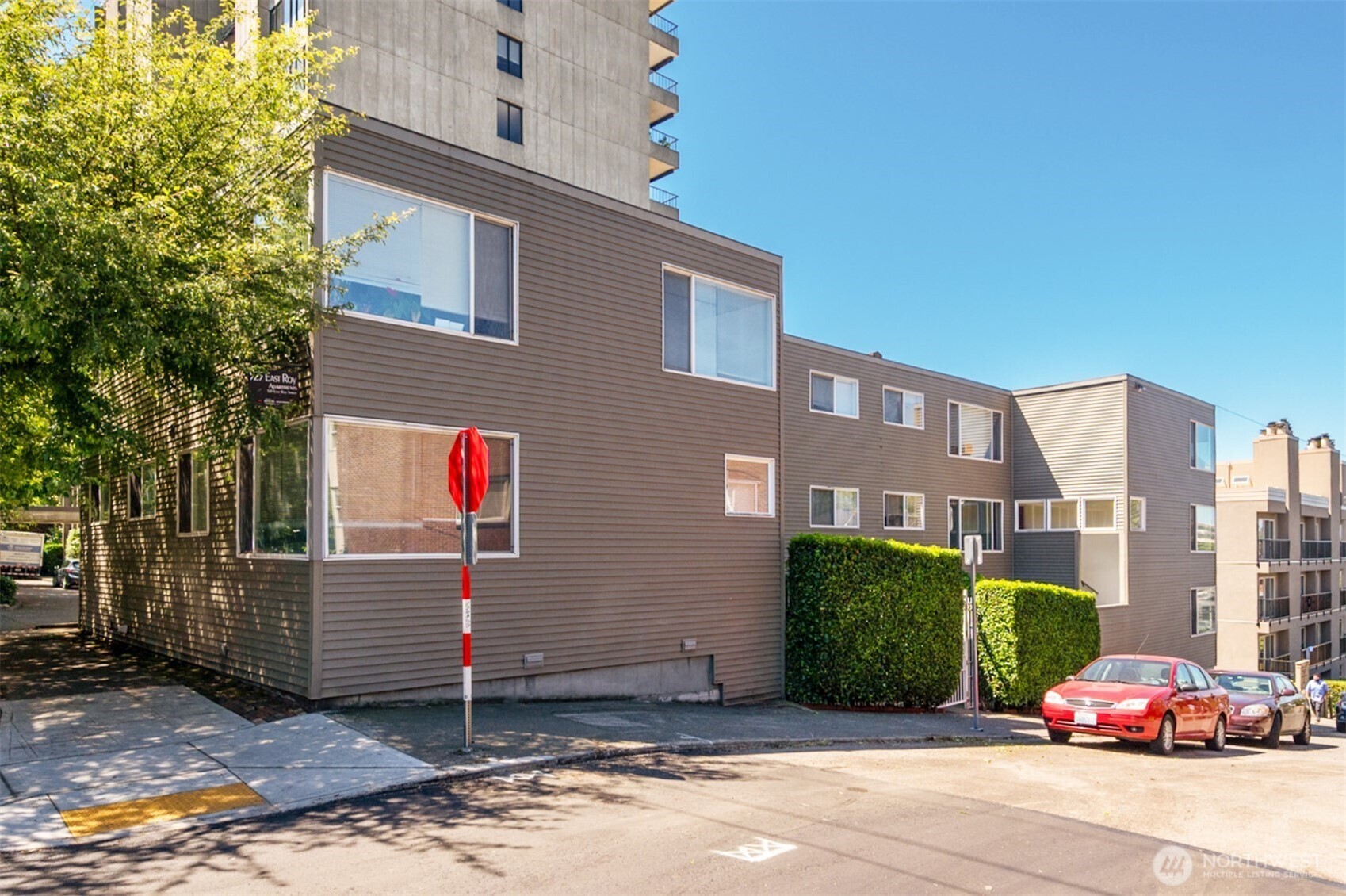 Property at 525 E Roy Street
