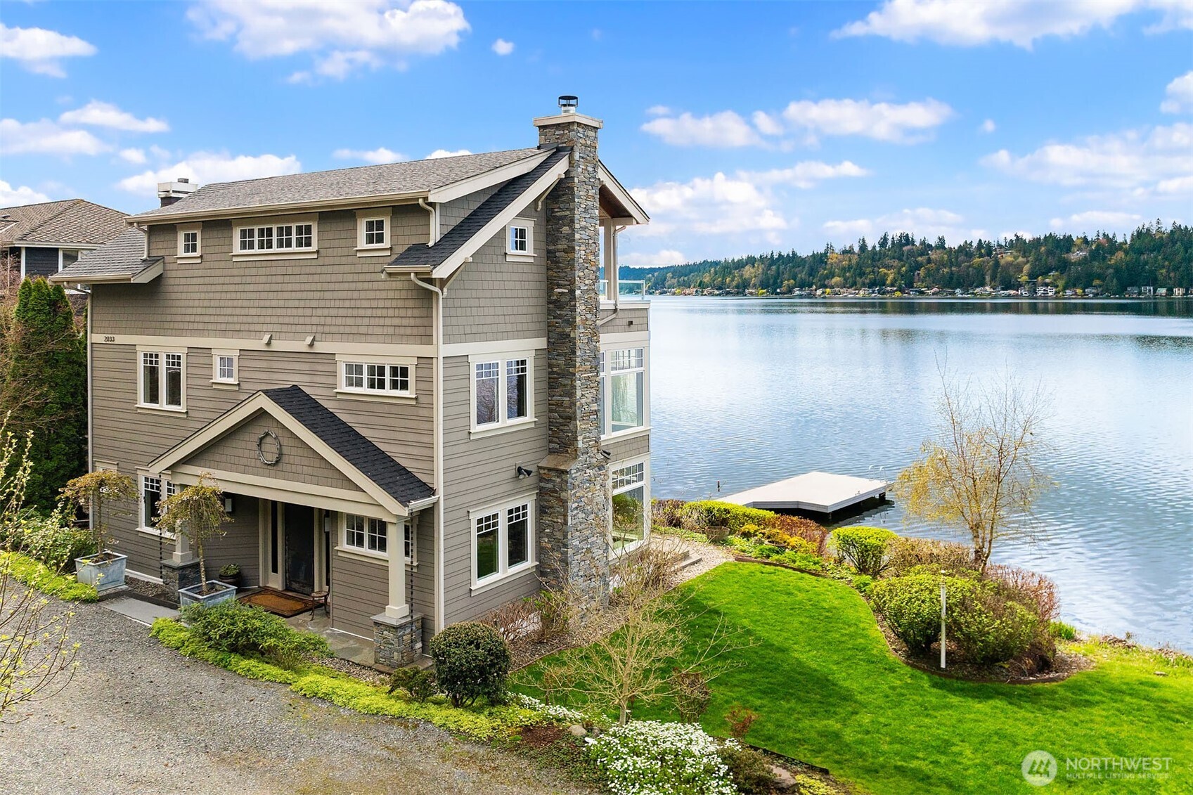 Property at 2033 E Lake Sammamish Parkway NE