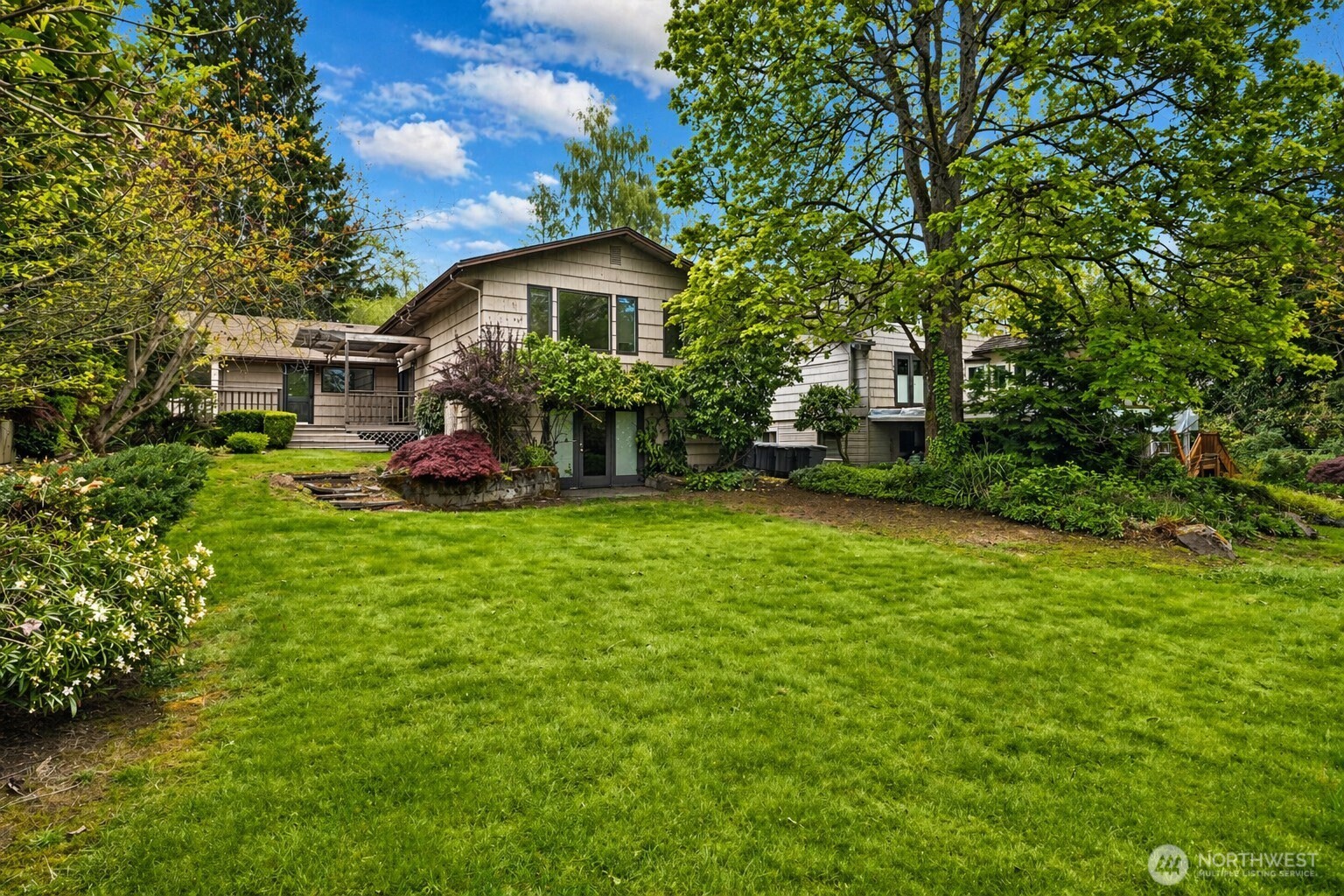Property at 7611 NE 8th Street