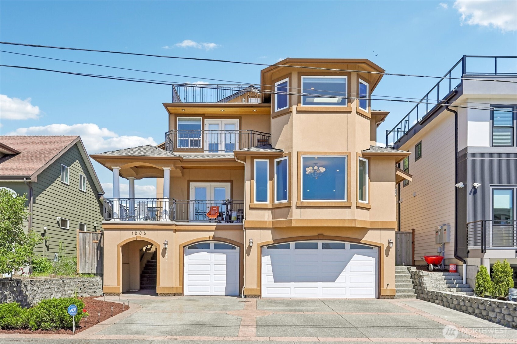 Property at 1006 N 28th Place