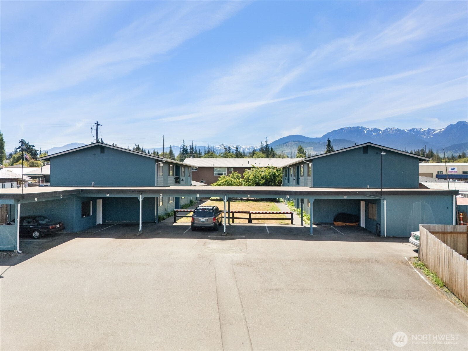 Property at 2938 E Walnut Street