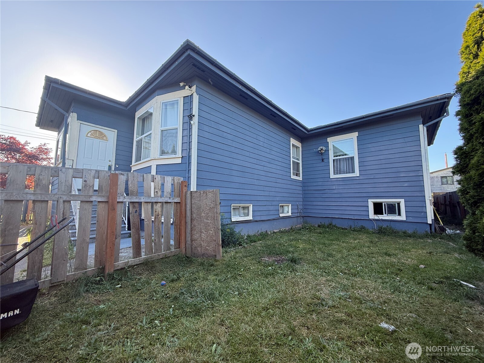 Property photo for 3926 S Warsaw Street