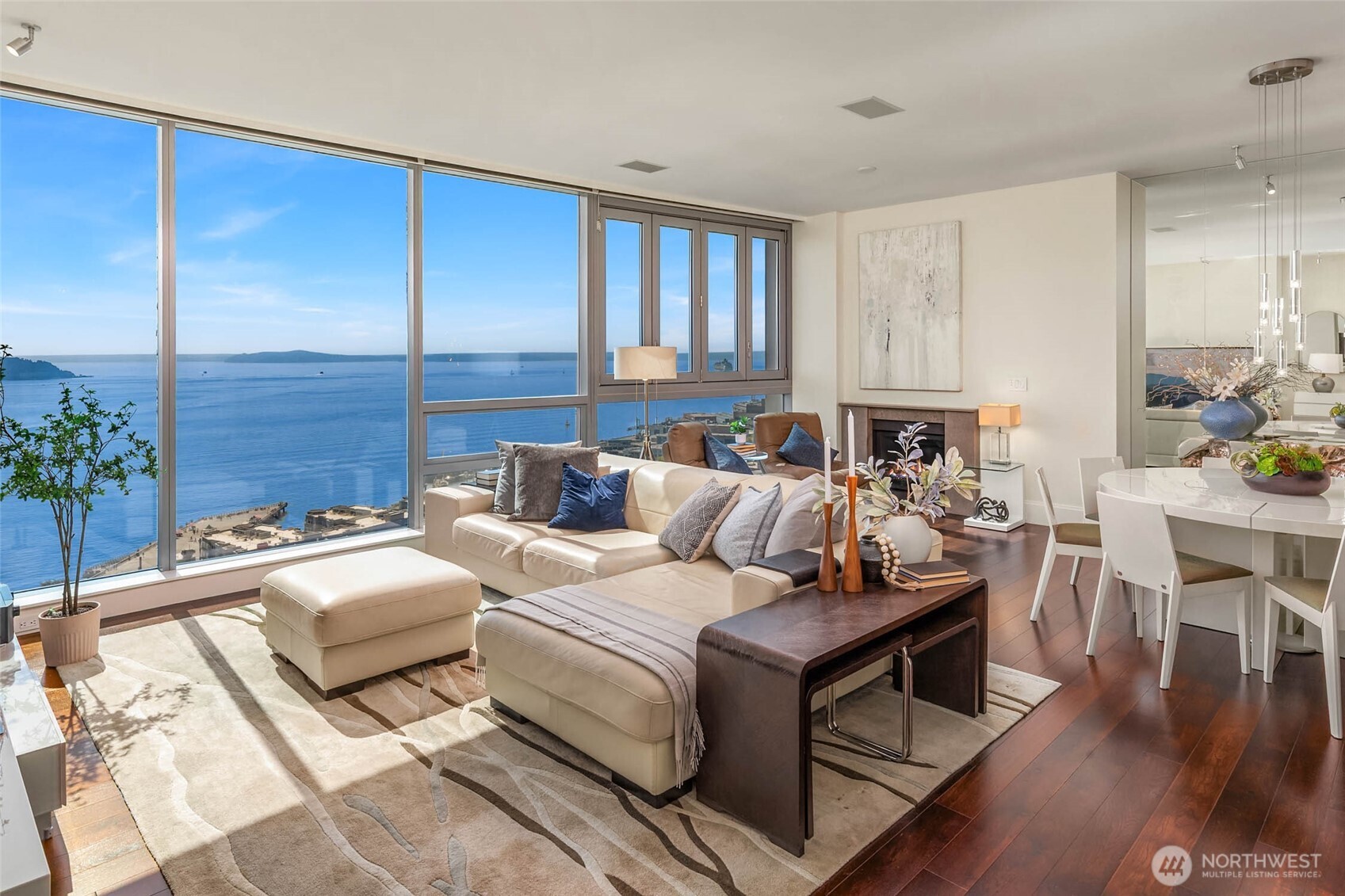 Property at 1521 2nd Avenue #1404