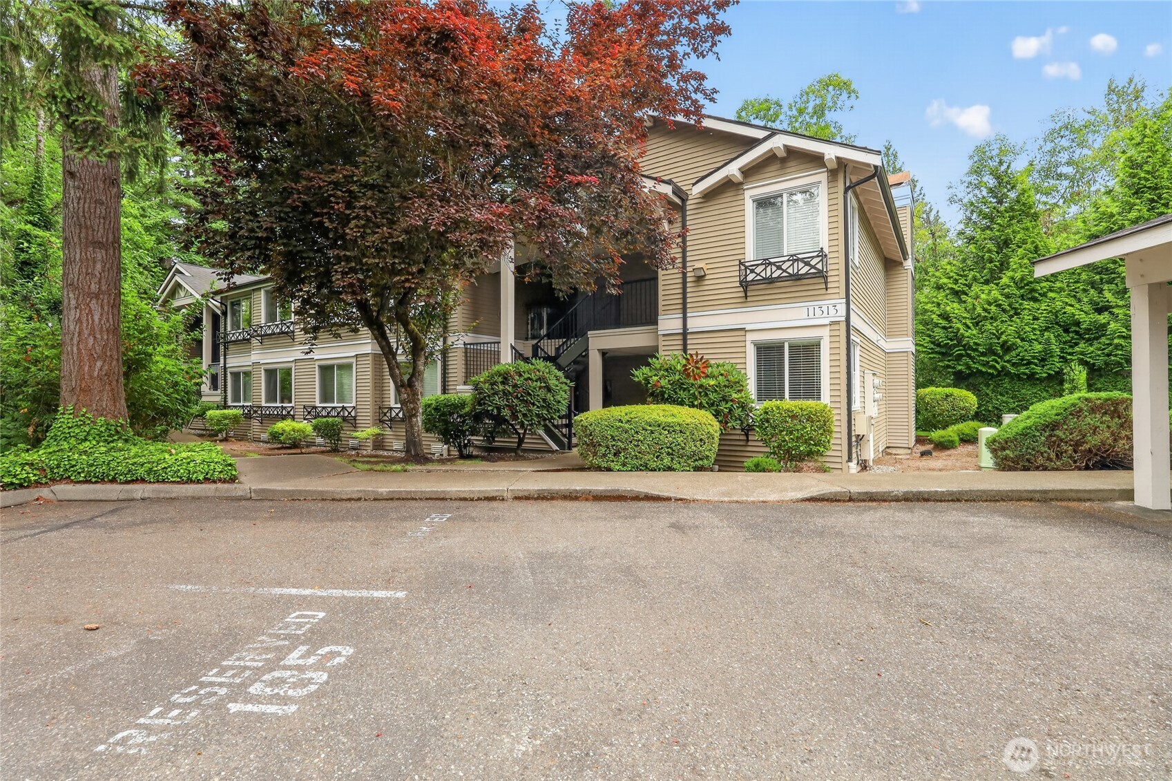 Property photo for 11313 NE 128th Street #E104