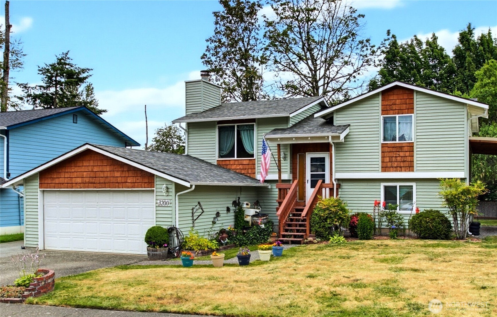 Property photo for 3200 SE 20th Court