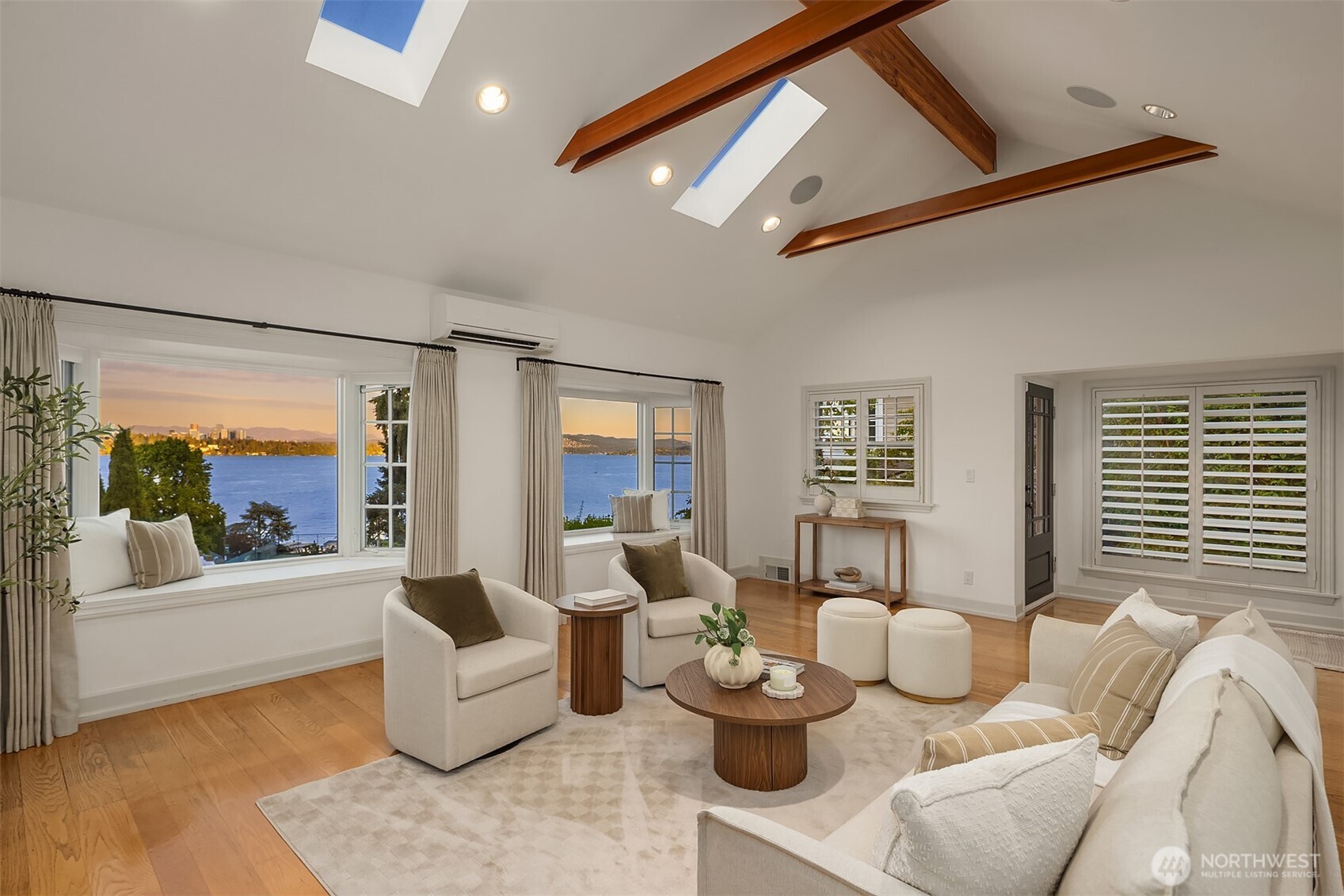 Property at 1021 McGilvra Boulevard E