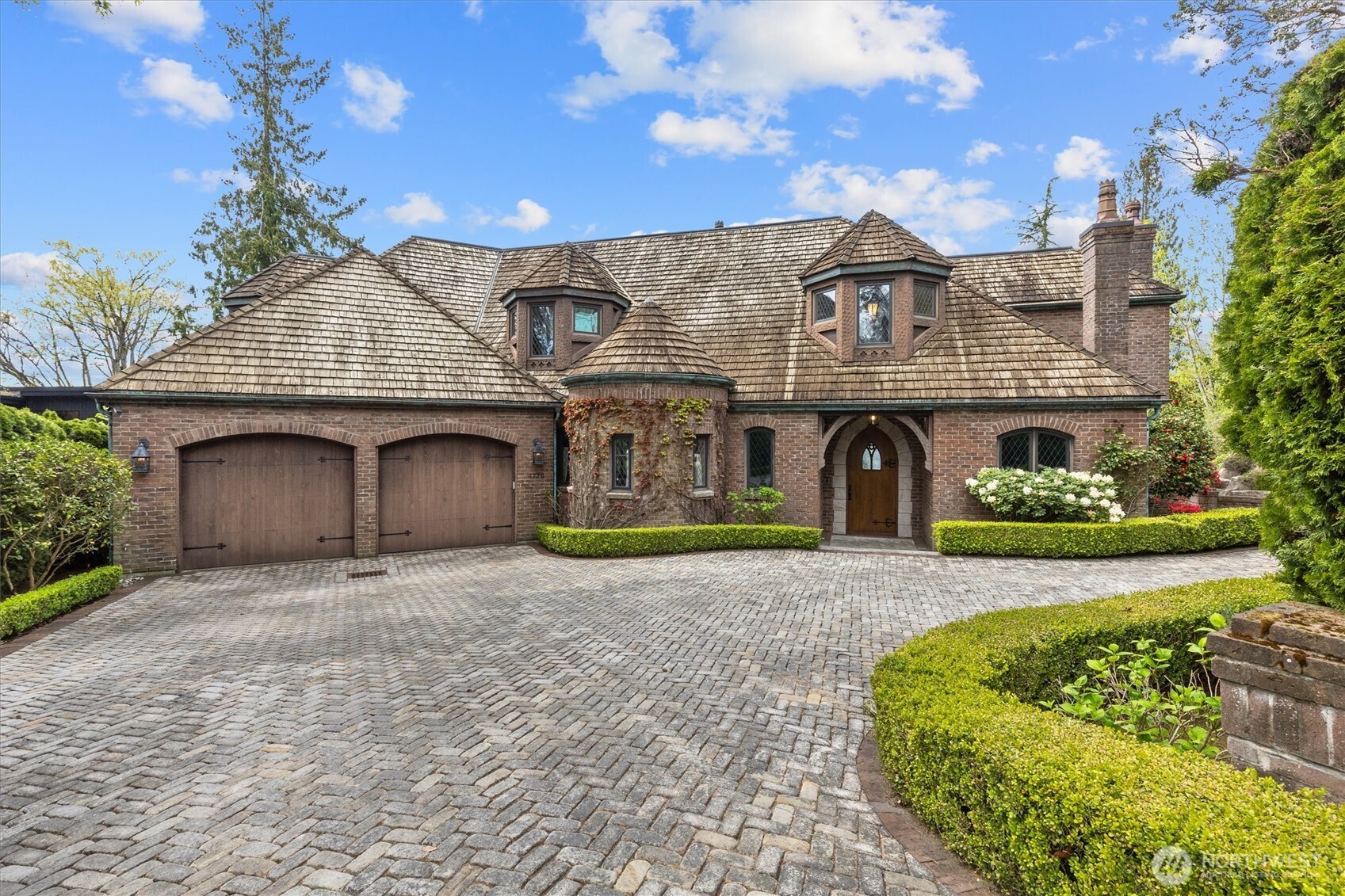 Property at 4725 W Mercer Way