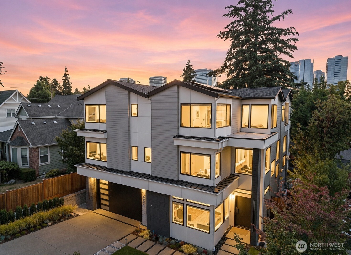 Property at 422 98th Avenue NE