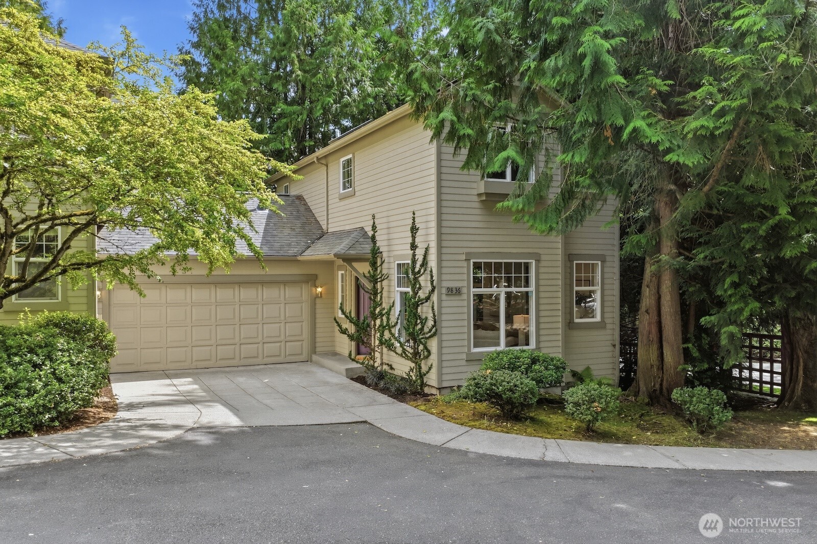 Property photo for 9836 NE 130th Place