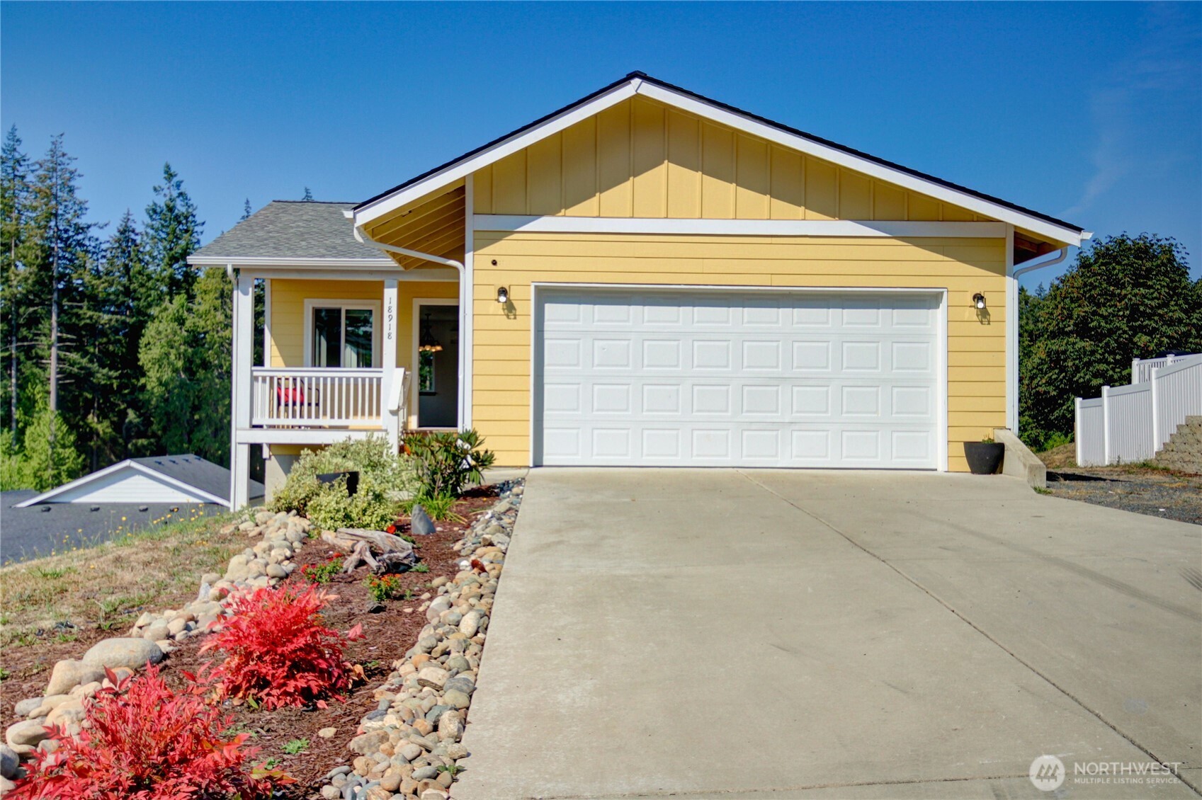 Property photo for 18918 85th Drive NW