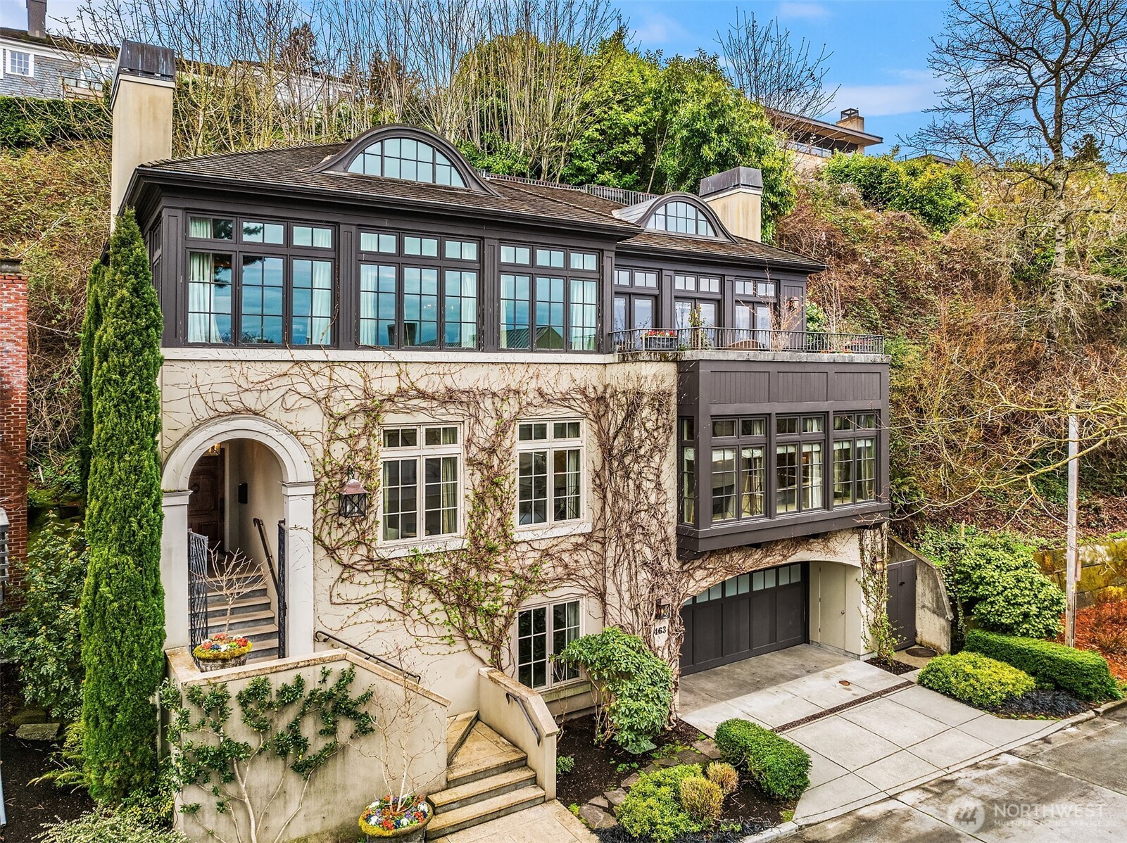 Property at 463 39th Avenue E