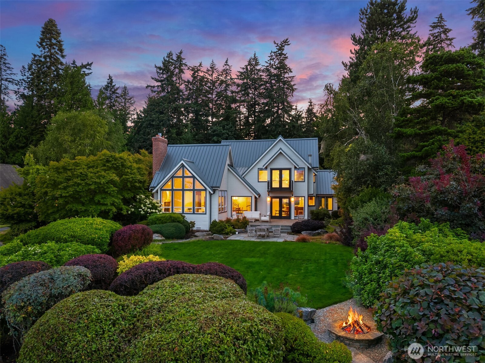 Property at 10017 Edgecombe Place NE