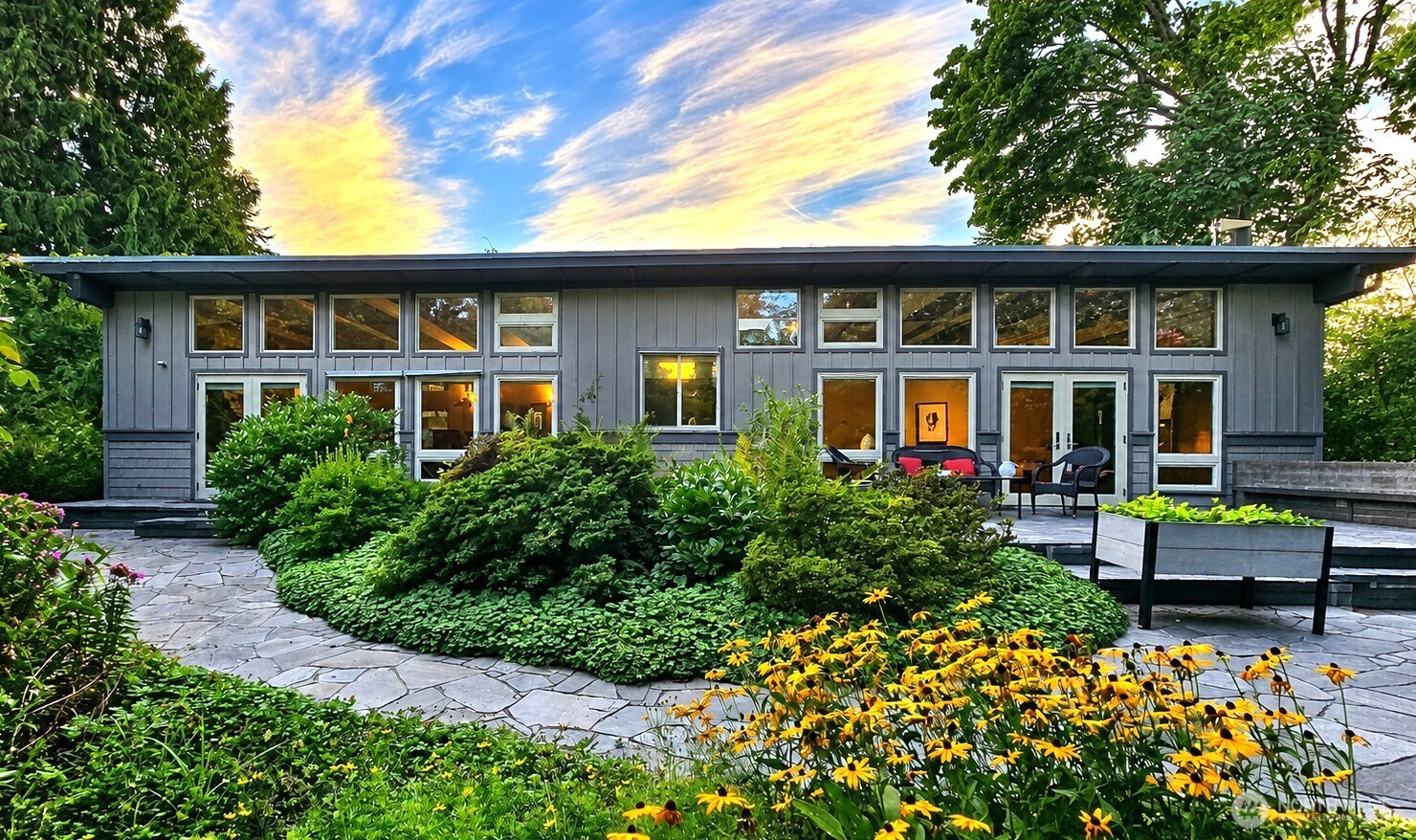 Property at 16 Cascade Key