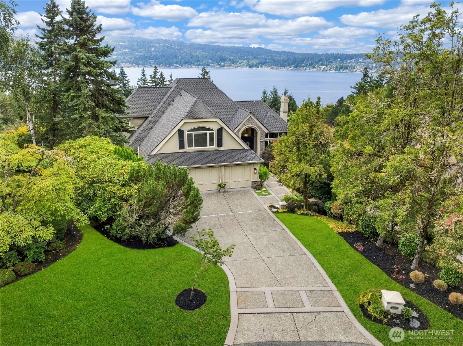 Property at 2409 196th Avenue SE