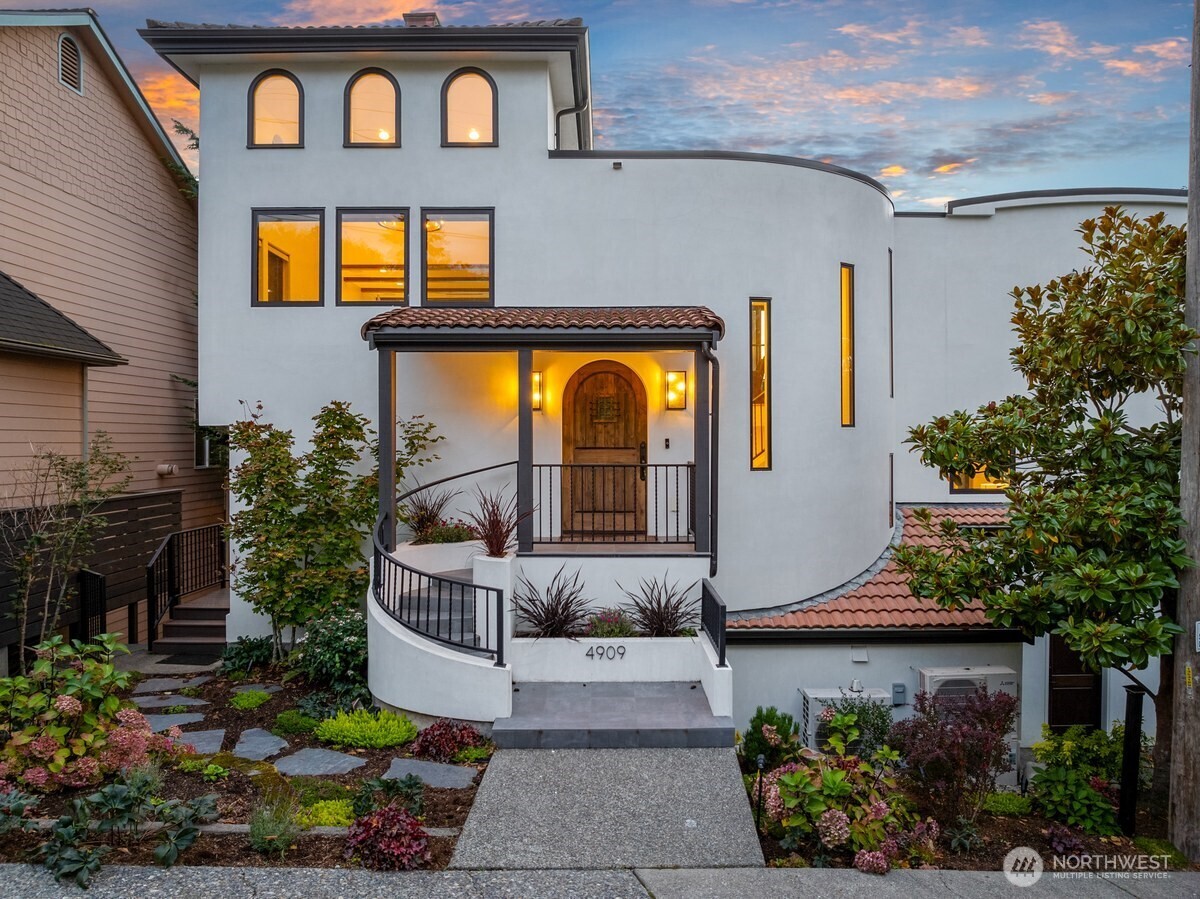 Property at 4909 SW Othello Street