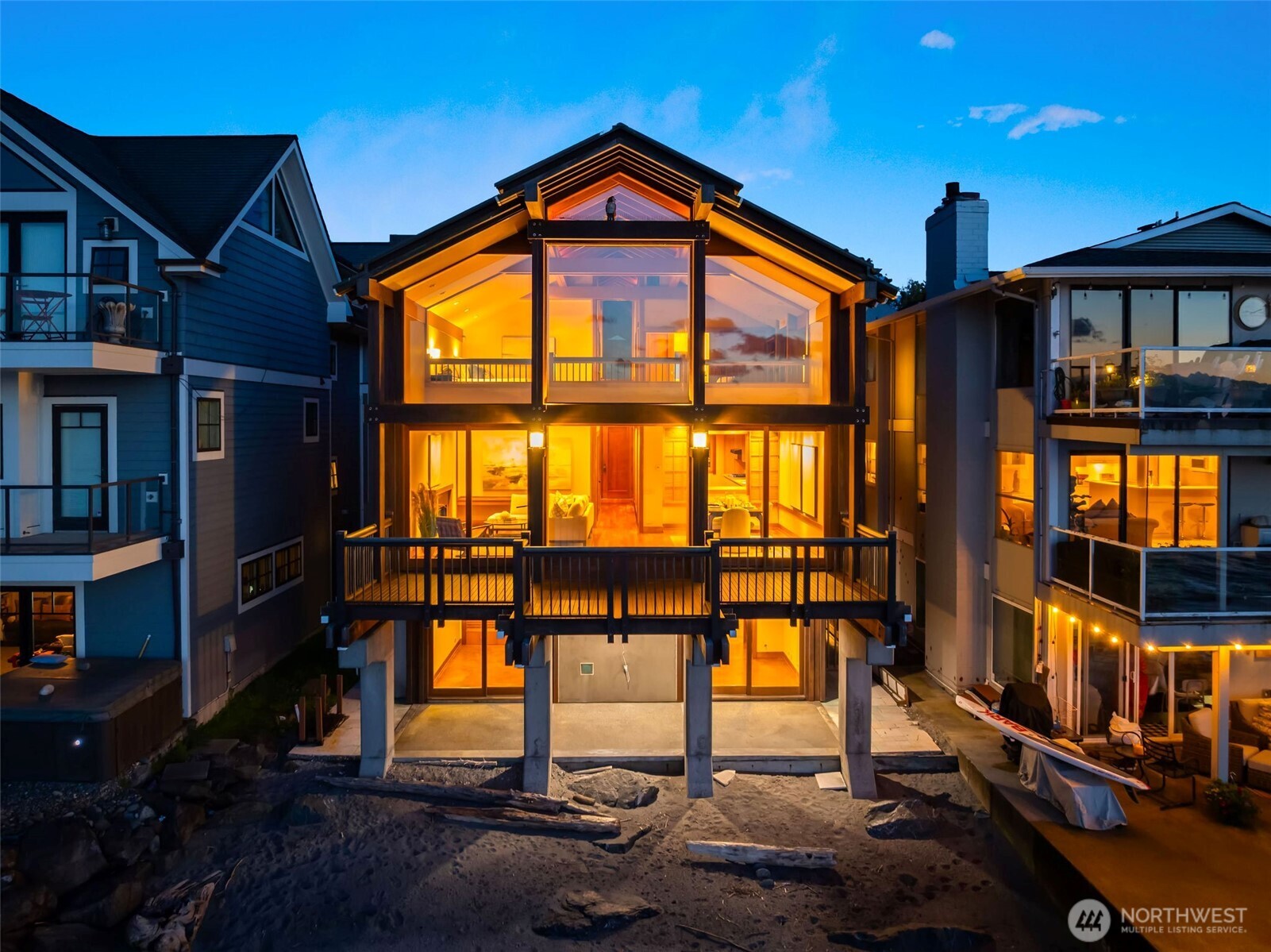 Property at 3103 Alki Avenue SW