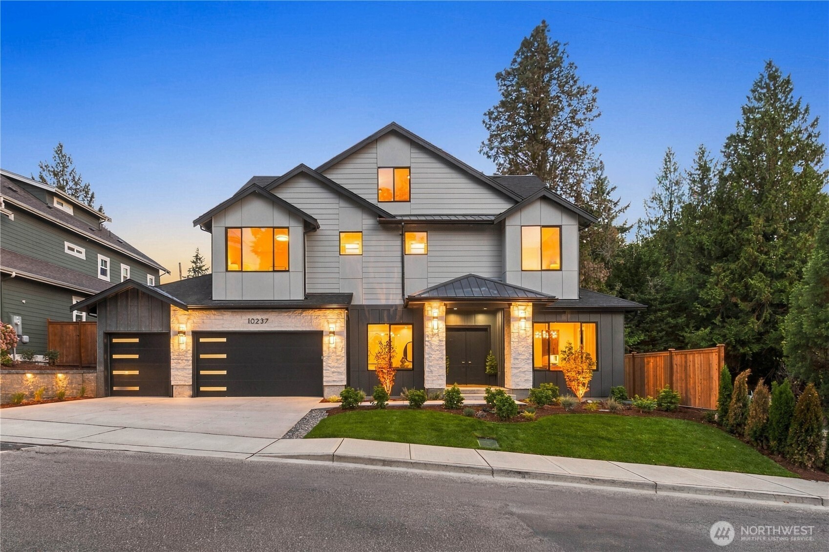 Property at 10237 SE 6th Street