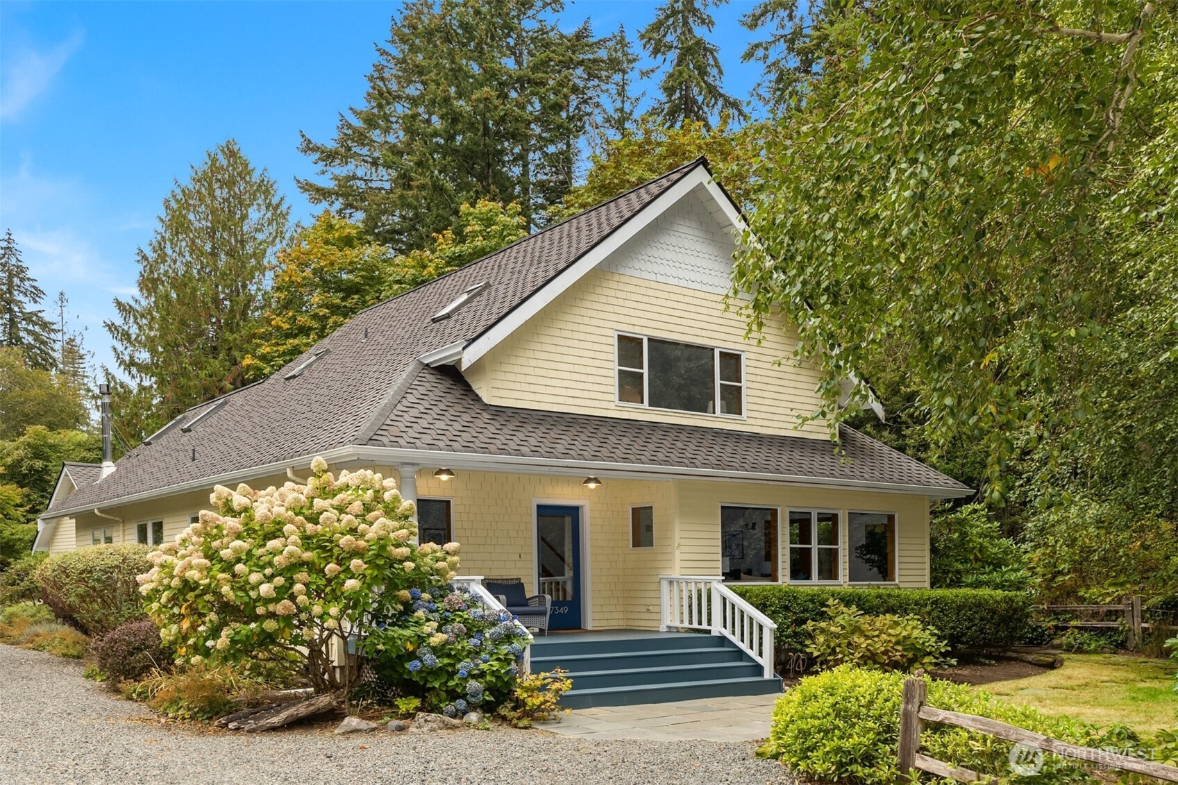 Property photo for 7349 Madrona Drive NE