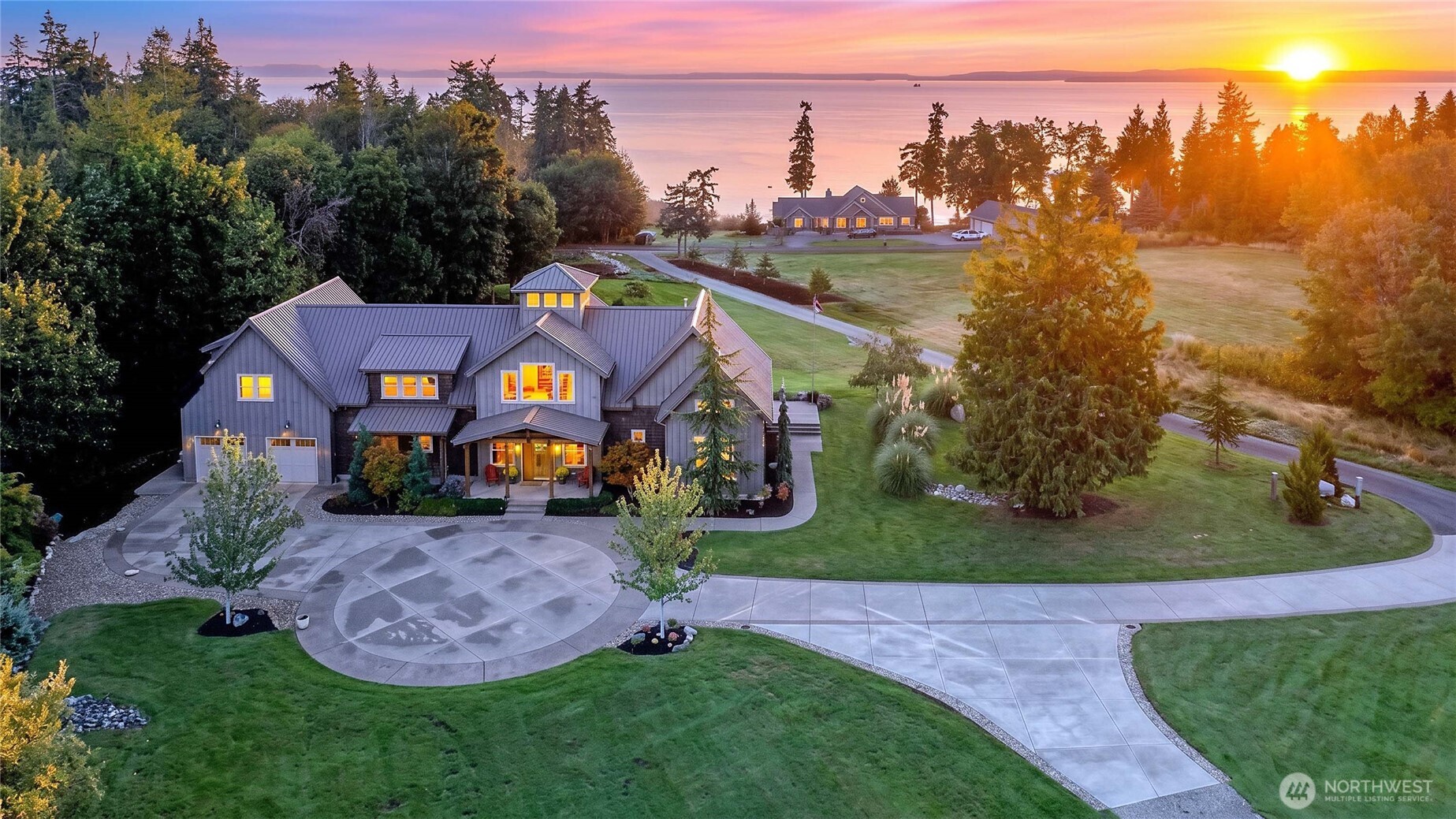 Property at 418 Tillicum Way